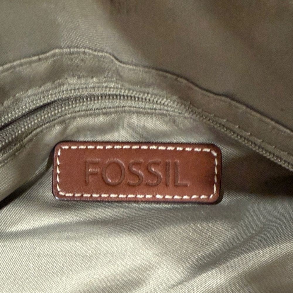 Fossil Brown and Tan Shoulder Bag - Picture 14 of 14